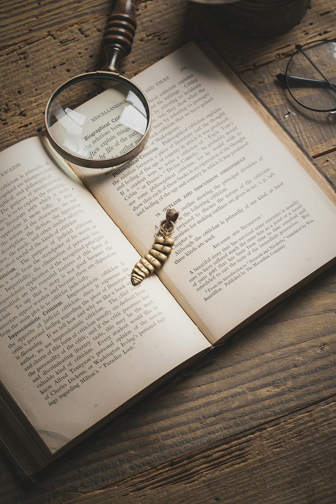 detective reading mystery book