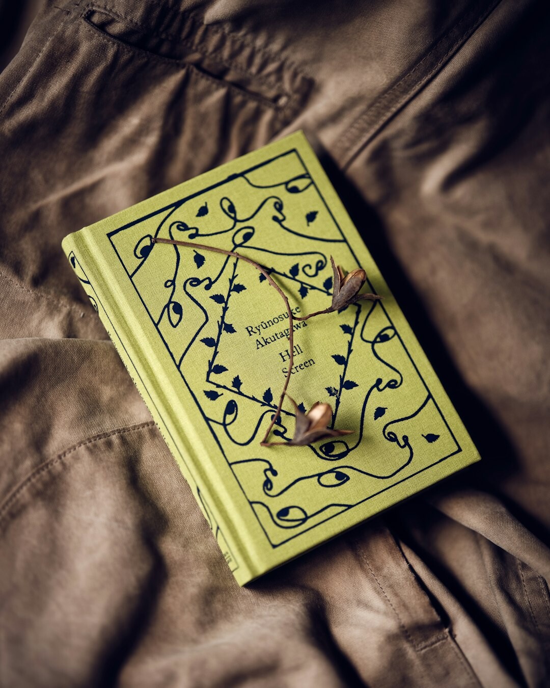 detective novel cover